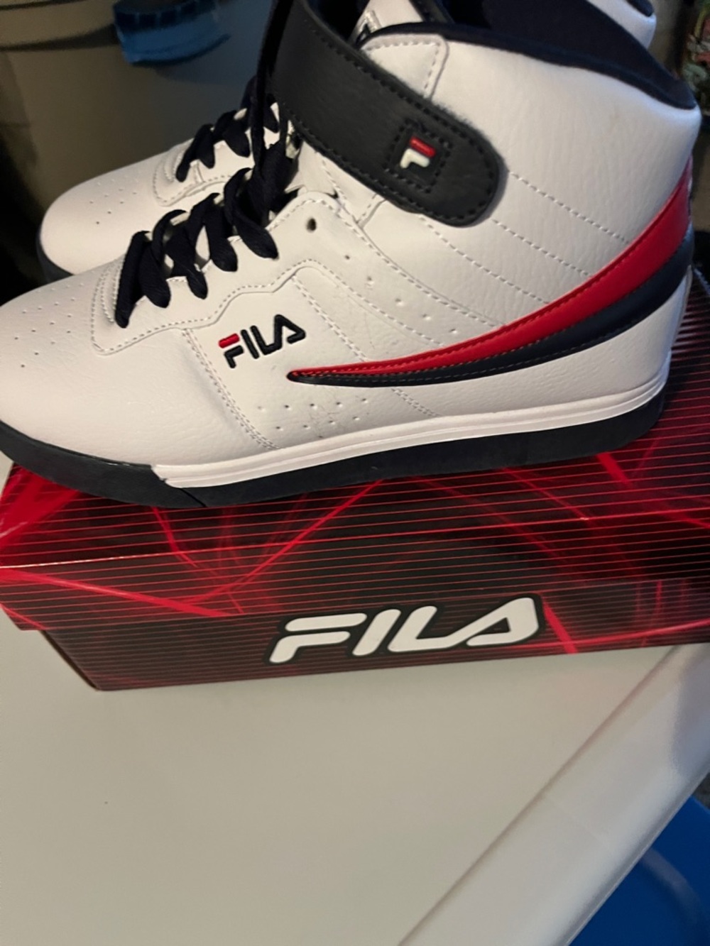 Fila Men's White High-Top Sneakers with Red and Black Accents - Picture 3 of 5